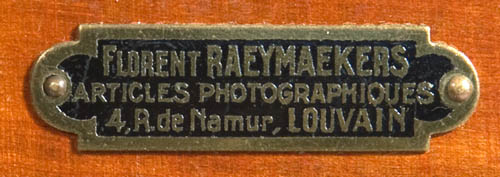 415_plaque_raeymaekers.jpg