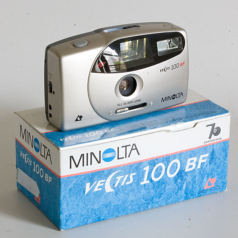 627_minolta_vectis100bf_boite.jpg