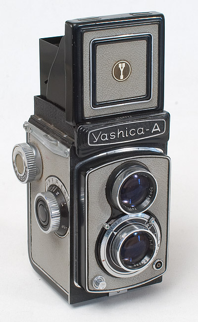 197_yashica-a-gris.jpg