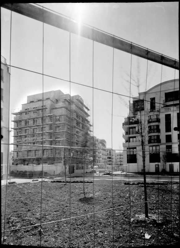  - Image 08