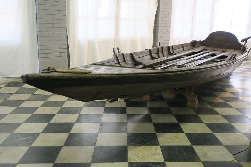  - La barque de Pierre le Grand