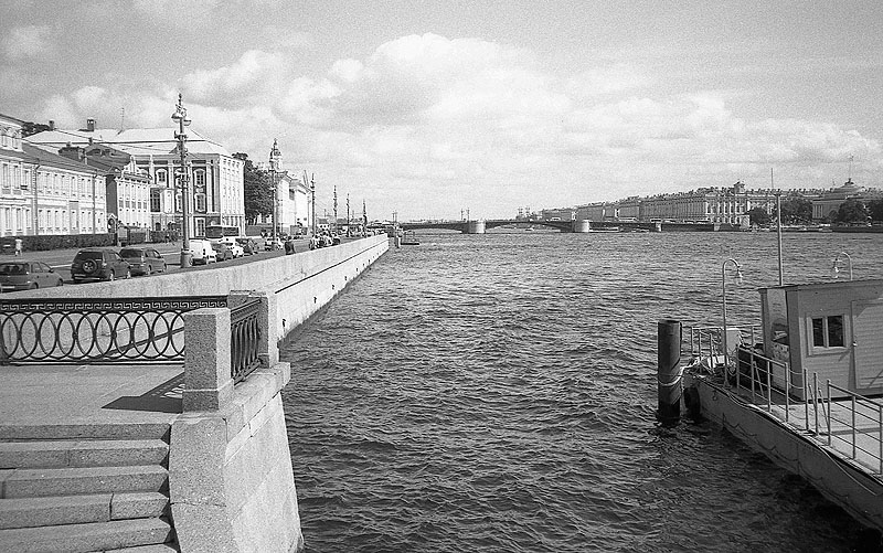  - Saint Petersbourg, la Neva